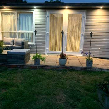 Accessible and pet friendly cabin close to the humber and immingham