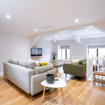 Spacious Property with Waterfall View by LetMeStay