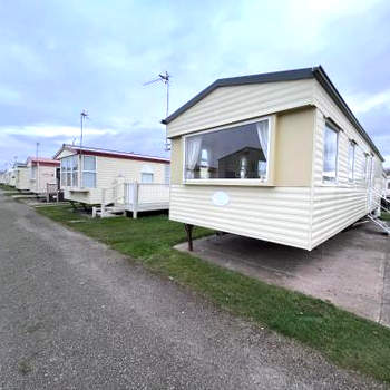 3 Bedroom 8 Berth cosy static family caravan