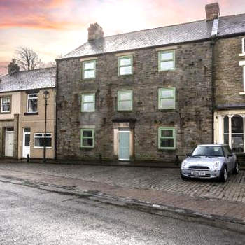 H C Property - Chapel Race Countryside Retreat