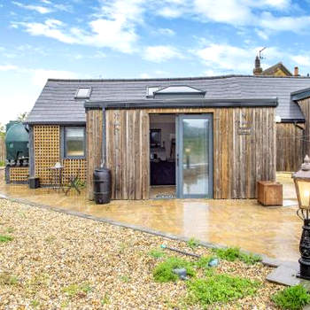 Mayton Lodge