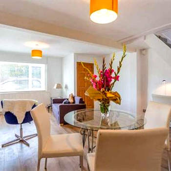 Relax with the whole family at the cosy cottage - Business rates