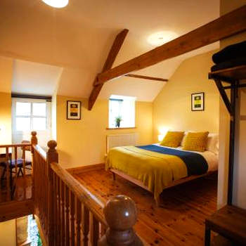 Coach House - 5 minutes from stunning beaches of Cardigan Bay