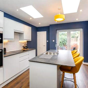 Falklands street City centre House-Free Parking