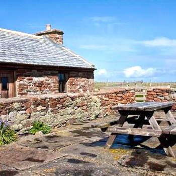 The Ruah - Clifftop Retreat