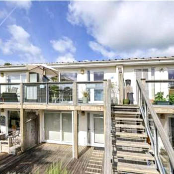 Stunning Compact Apartment Just Outside Looe