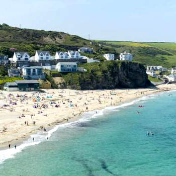 Beach Lovers Paradise in Portreath - With Sea Views & Log Burner just 100m from beach