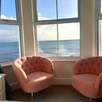 Glan y Mor, Sleeps 20, 8 Bedrooms, 8 Bathrooms, Seafront, Criccieth