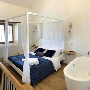 Honeybee Cottage, Waddington