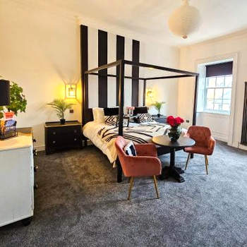 The Rocket Room Apartments