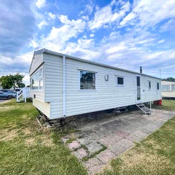 Homely 8 Berth Caravan On A Great Holiday Park, Ref 46695v