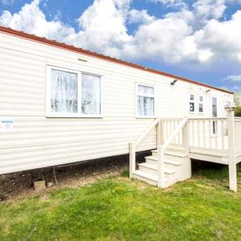 Superb Caravan By The Seaside In Kessingland, Suffolk Ref 90040sg