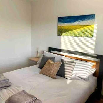 Modern Coastal 2 Bedroom Home to Relax and Unwind