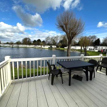 Waterside Lodge