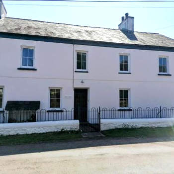 Bryn Capel, Gwynfe