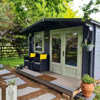 Mulberry Cottage Farm