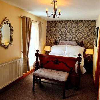 The St Crispin Inn